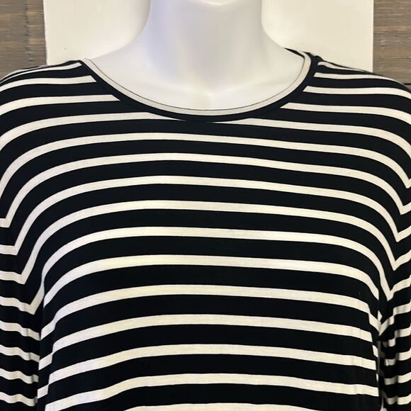 Maette by Stella & Dot Black White Striped Pullover Long Bell Sleeves- Medium - Picture 3 of 12